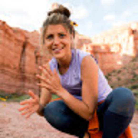 Meet your Posher, Aubrey - Picture 1 of 1